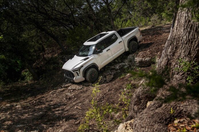 2022_Toyota_Tundra_TRD-Pro_Super-White_074-1500x1000-1.jpg