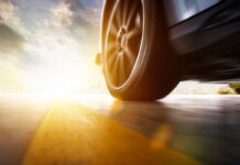 Porsche añade dos deportivos a su gama de modelos con motor central