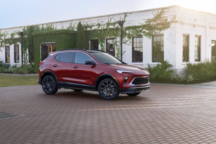 2024-buick-encore-gx-sport-touring-102.jpg