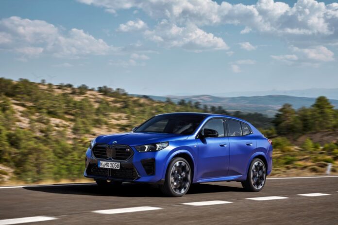 P90525109_highRes_the-all-new-bmw-x2-m.jpg