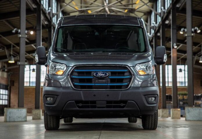 All-New_Ford-E-Transit_02.jpg