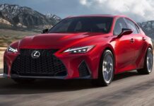 Lexus IS 500 F Sport Performance del 2024, con un amplio confort y gran cantidad de características