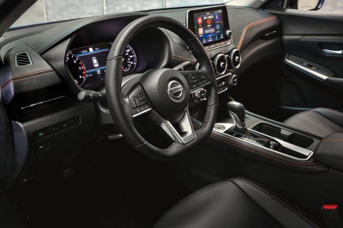 2022_nissan_sentra_sedan_sr_swd_oem_1.jpg