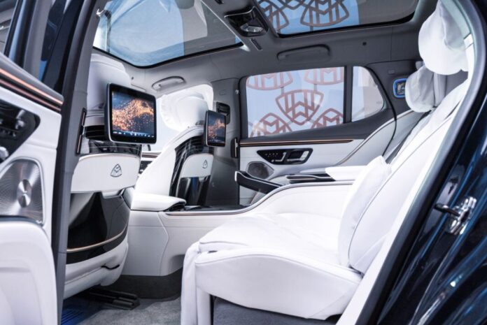 Mercedes-Maybach-EQS-SUV.6-1068x713-1.jpg